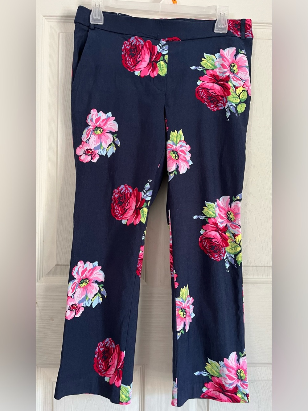 Jules & Leopold small petite pull on  floral stretch, cropped pants/side pockets
